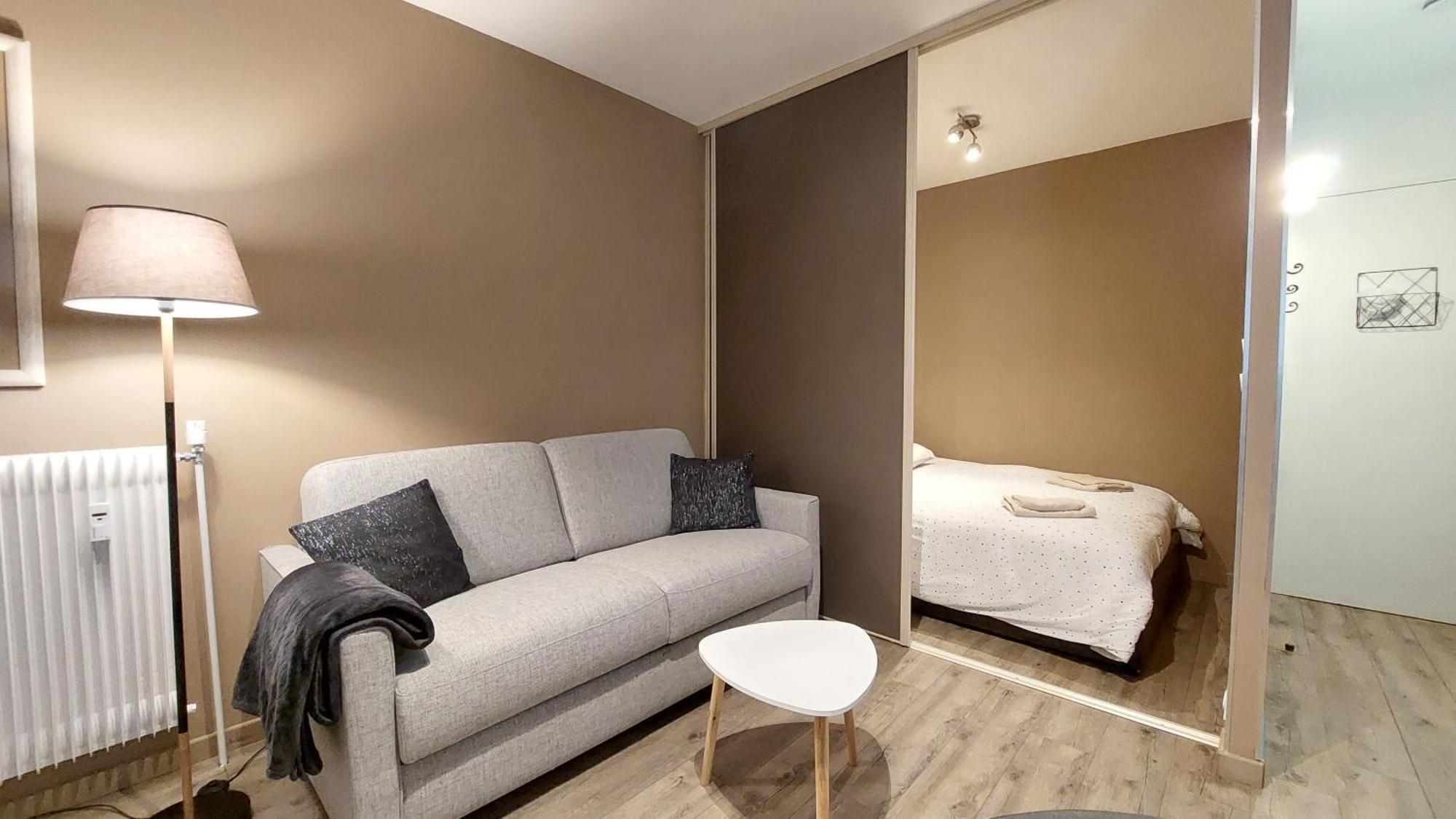 Le Calme Au Centre Ville Gréoux-les-Bains Extérieur photo